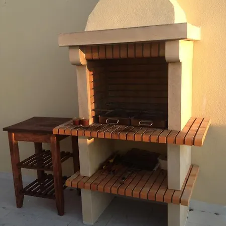 度假居 2 Bedroom Luxury With Pool In Patroves 阿尔布费拉